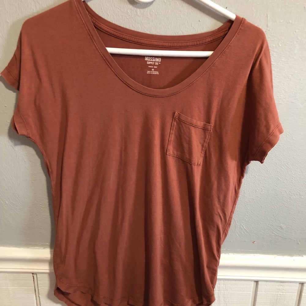 Mossimo burnt orange soft tee